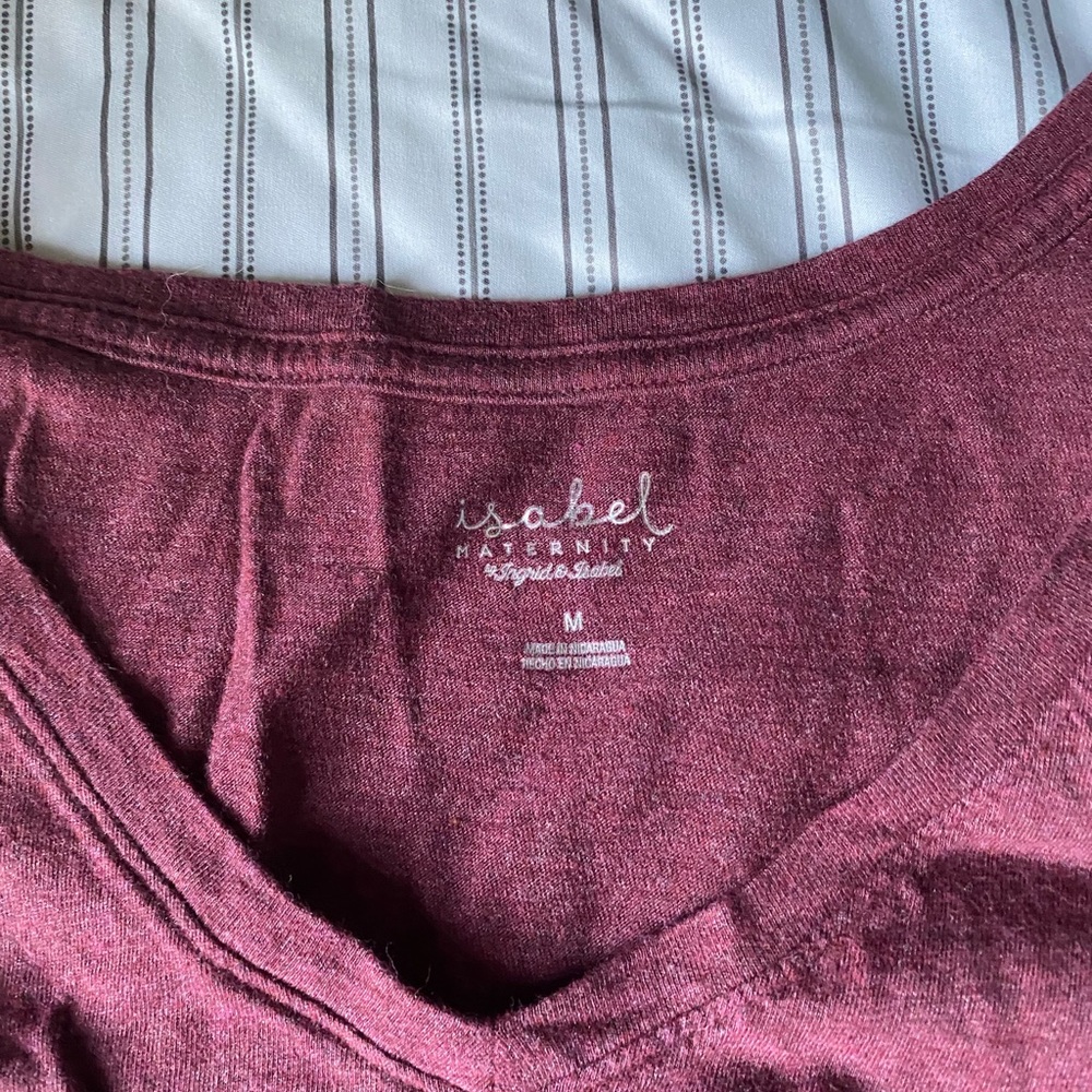 Medium maternity tshirt